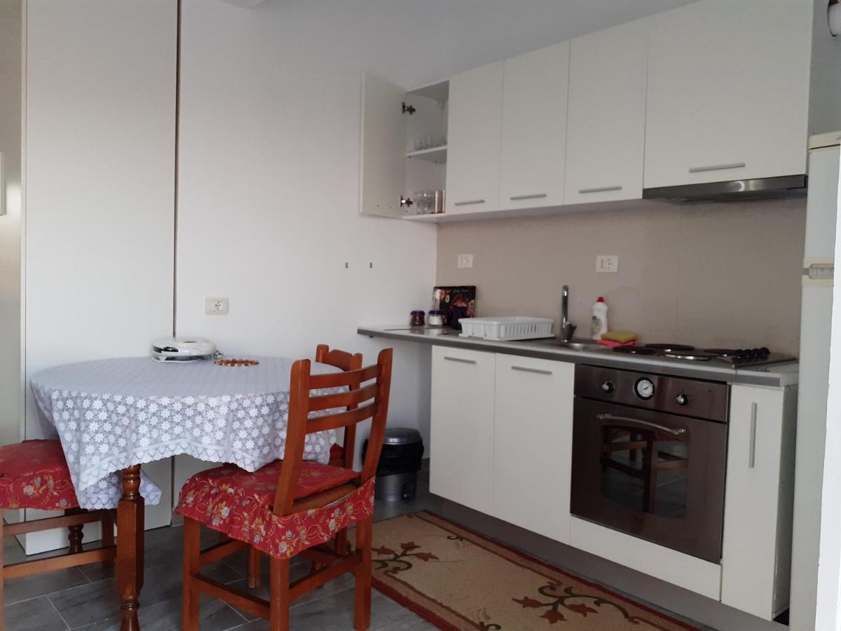Luigi S Fairyview Apartment Sarandë Eksteriør bilde
