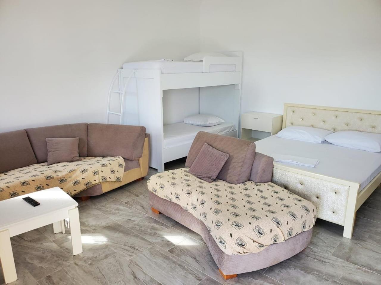 Luigi S Fairyview Apartment Sarandë Eksteriør bilde