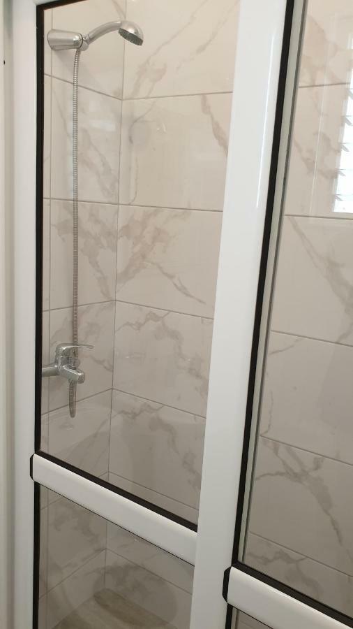 Luigi S Fairyview Apartment Sarandë Eksteriør bilde
